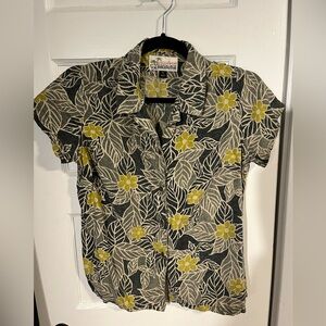 Pataloha Shirt 🌸🌸